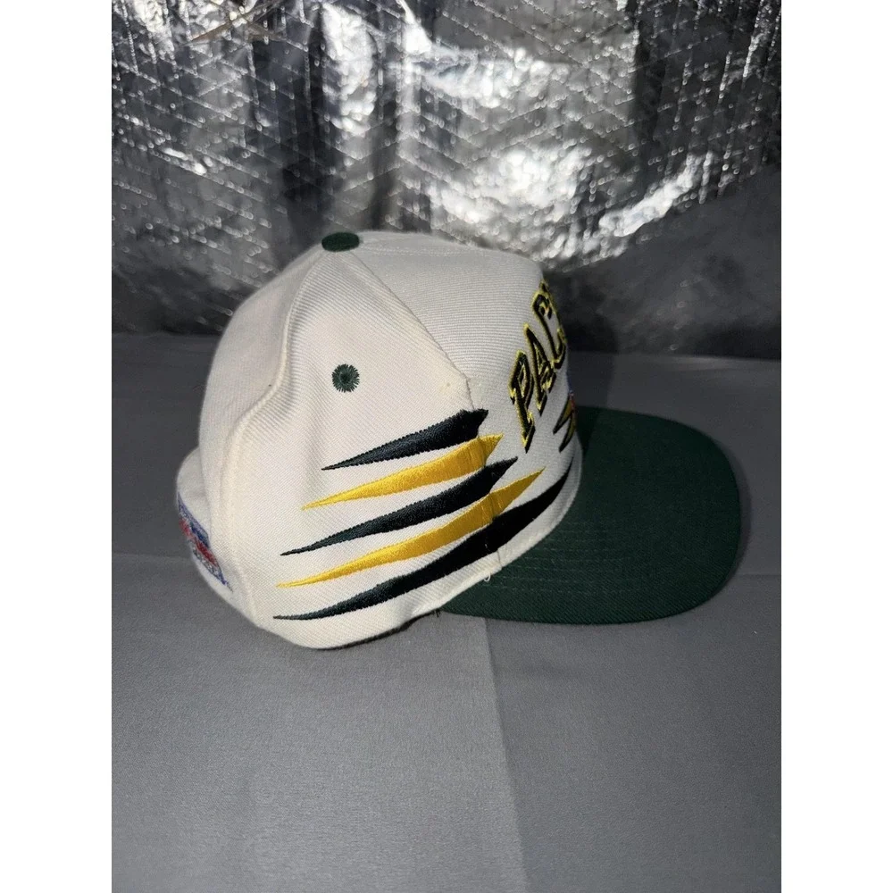 Vintage Green Bay Packers Diamond Cut Hat Snap Back Mens NFL Logo Athletic 90s